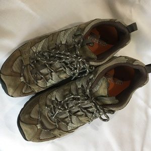 Merrill hiking shoes